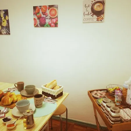 Albergue Porta 10 *